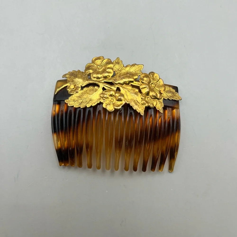Vintage Gold and Brown Hair Comb Set
